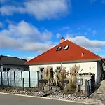 Modernes Haus In Hafenstadt *