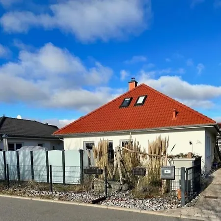 Modernes Haus In Hafenstadt *