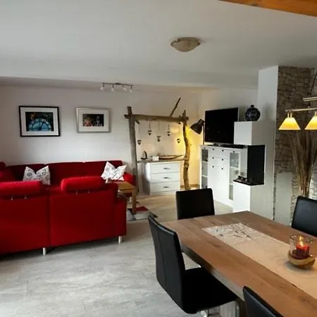 Modernes Haus In Hafenstadt * Sassnitz