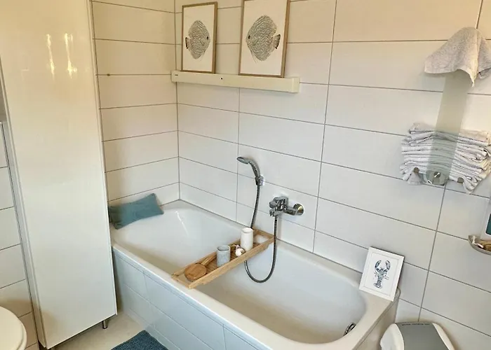 Modernes Haus In Hafenstadt Sassnitz